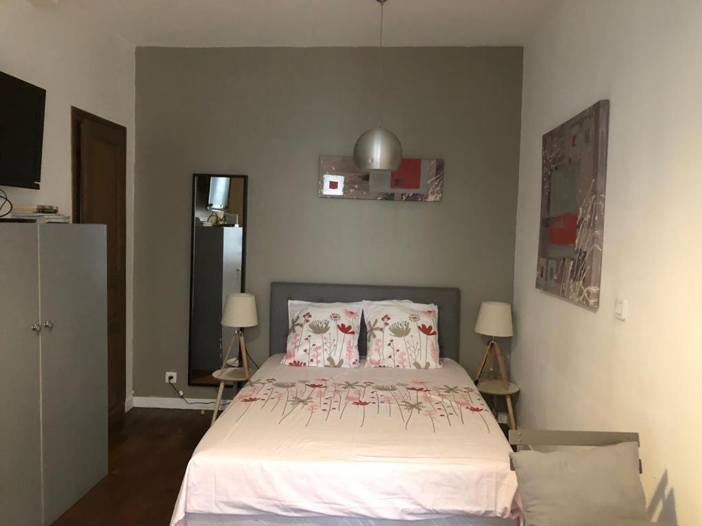 Studio Saint-Placide Париж Екстериор снимка
