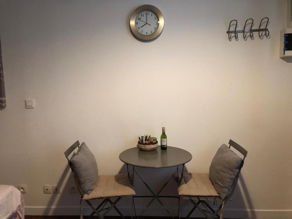 Studio Saint-Placide Париж Екстериор снимка